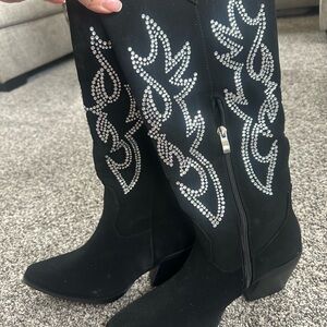 Elegant Black Rhinestone Embellished Boots